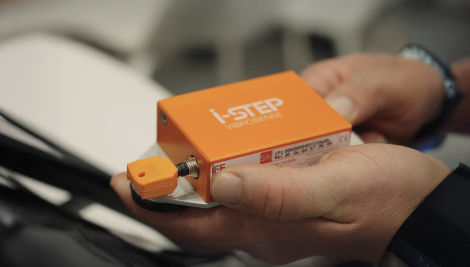 i-STEP Vibrosense Sensor mit Reset Stecker